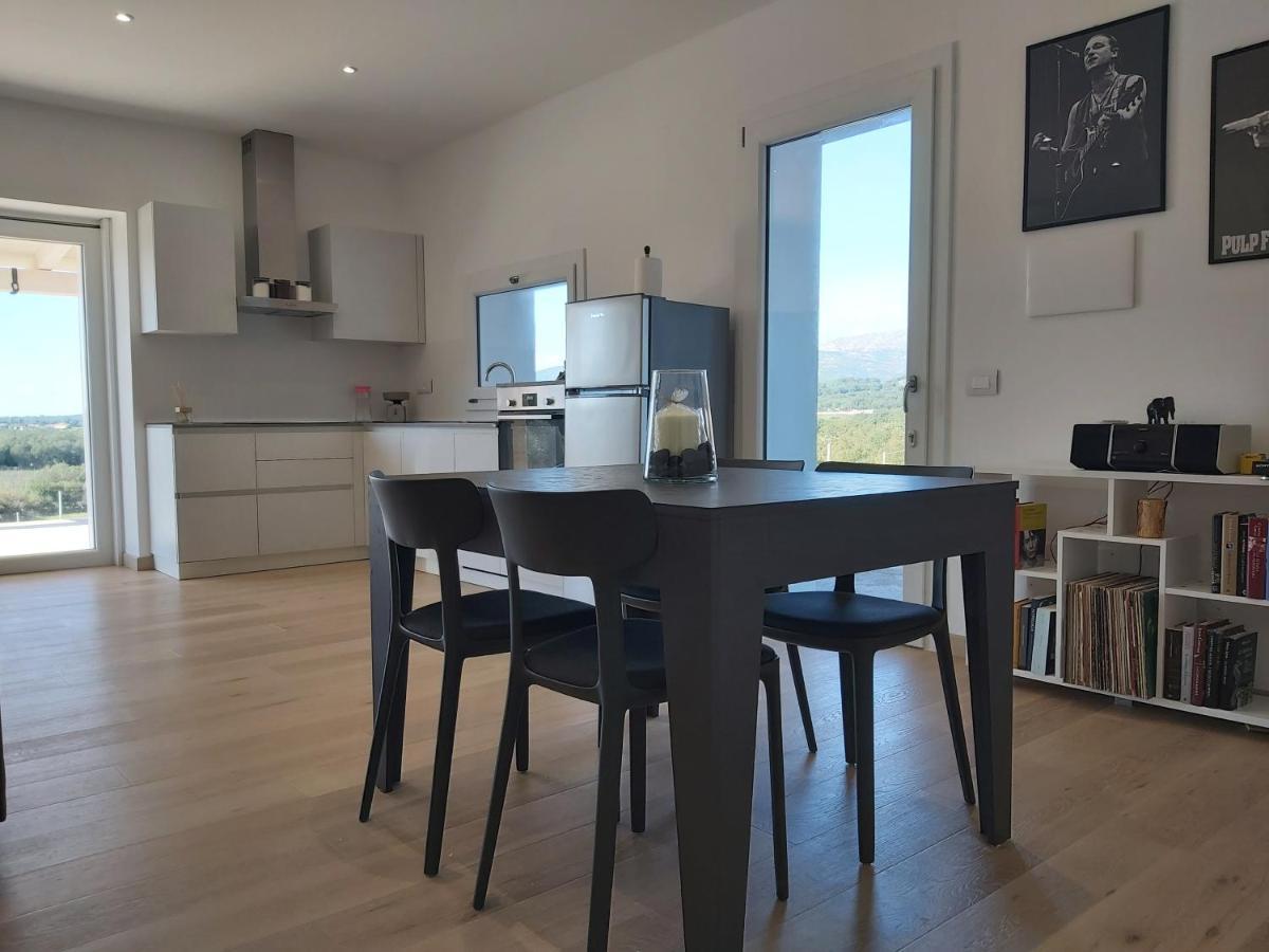 Elegant Country Open Space Deluxe Tenuta Piredu -Monti-Olbia ภายนอก รูปภาพ