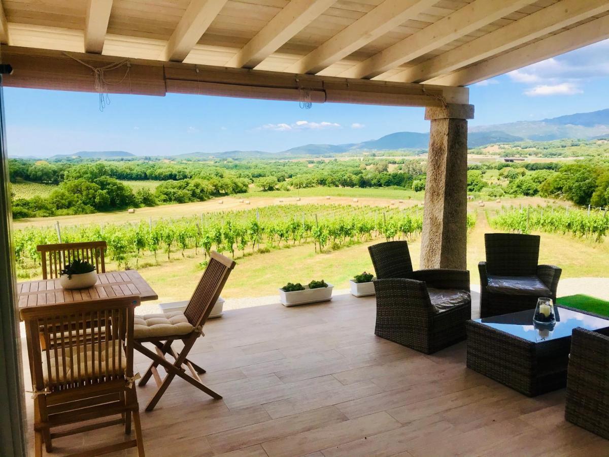 Elegant Country Open Space Deluxe Tenuta Piredu -Monti-Olbia ภายนอก รูปภาพ