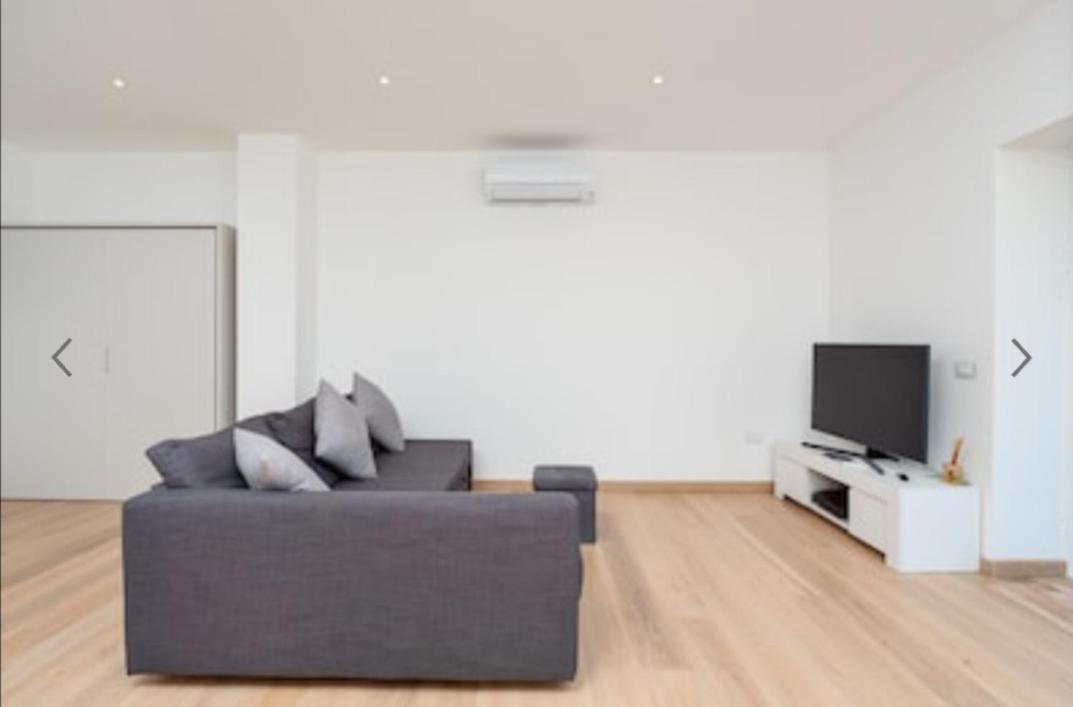 Elegant Country Open Space Deluxe Tenuta Piredu -Monti-Olbia ภายนอก รูปภาพ